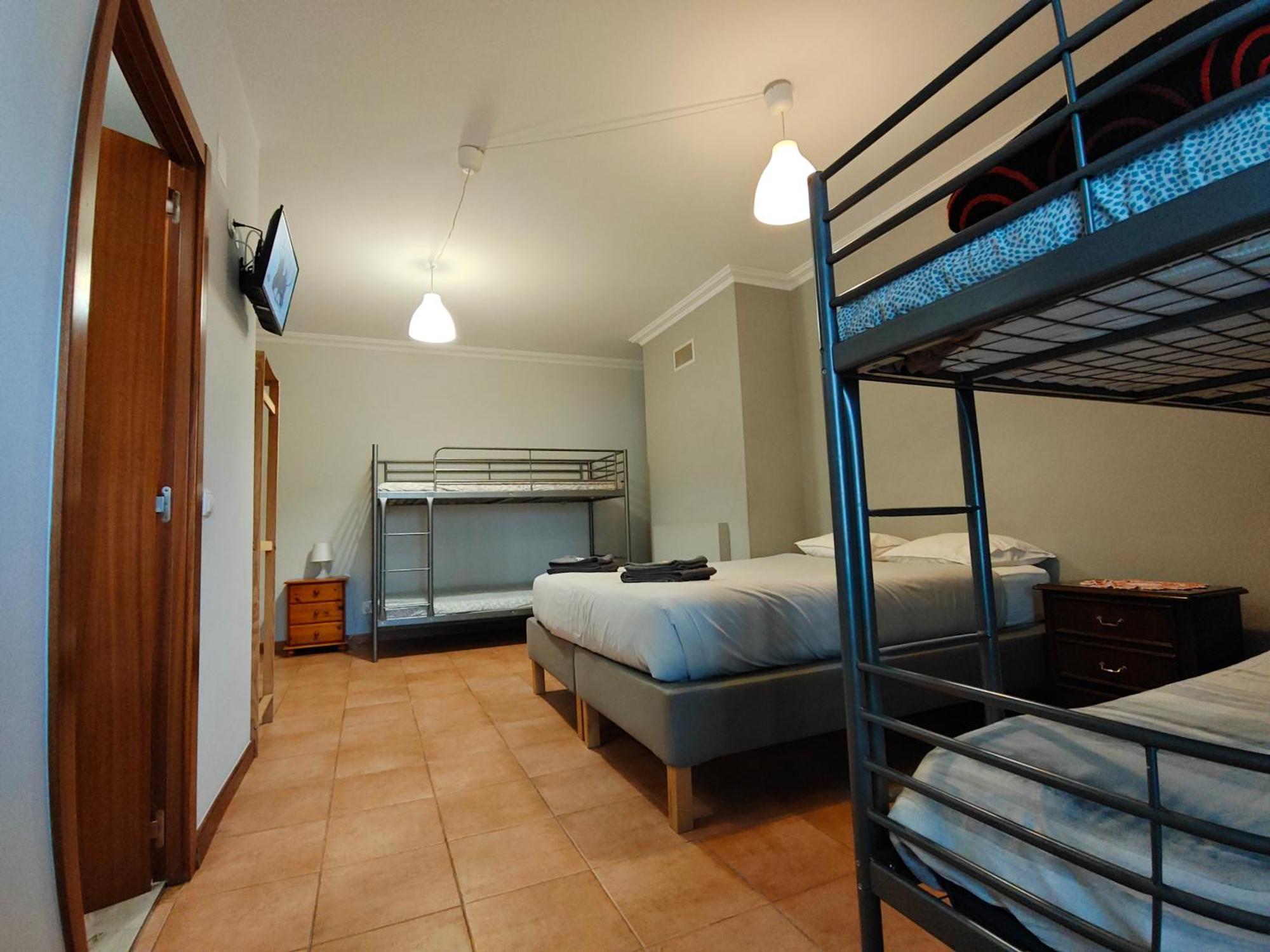 Residencial Marialva Park Hotel Corroios Exterior photo